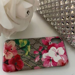 iPhone Gucci case